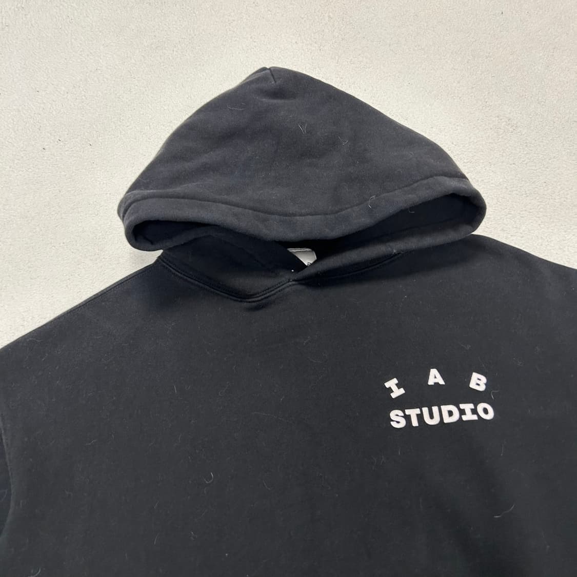 IAB Studio Black Hoodie 상품이미지6