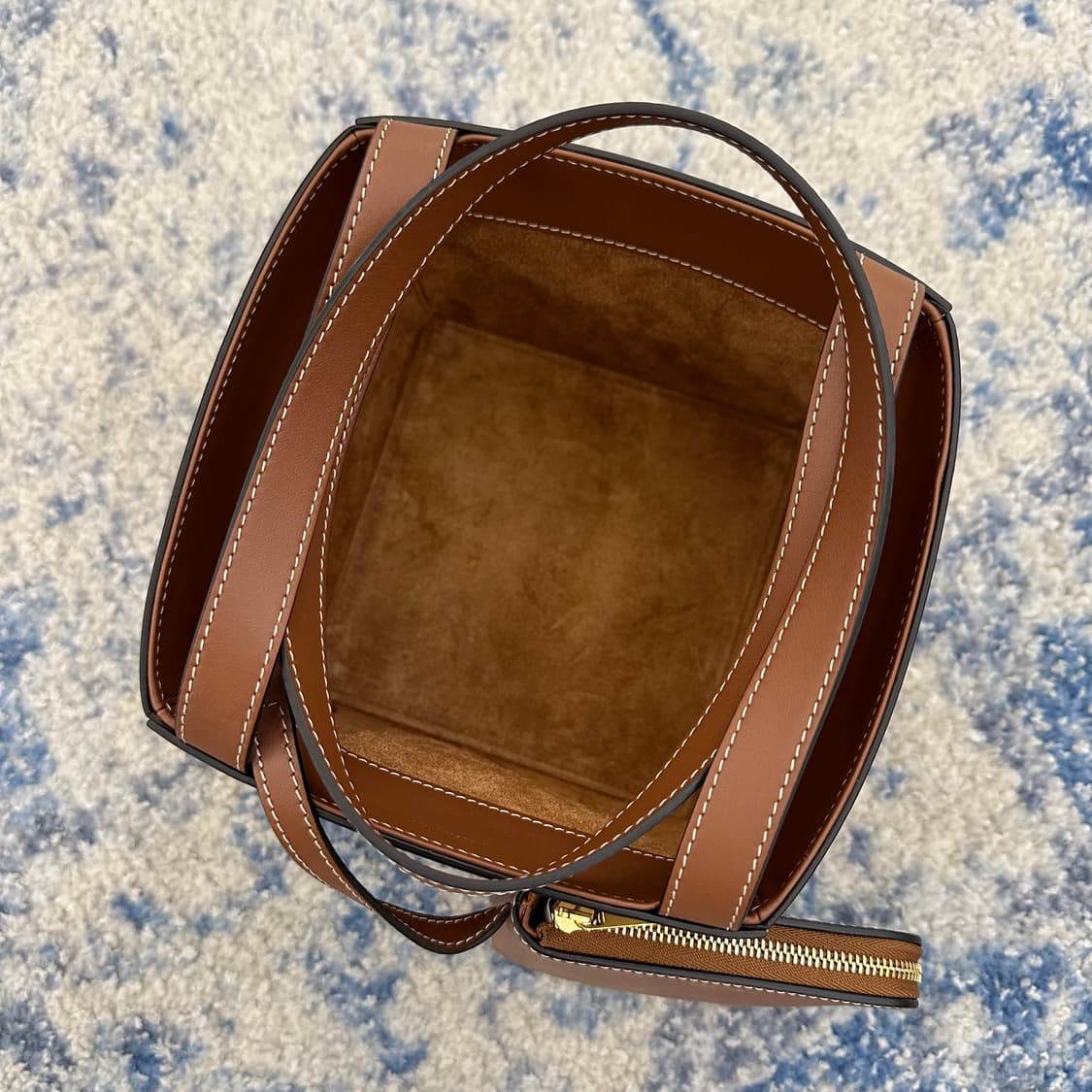 셀린느 큐브 백 상품이미지3