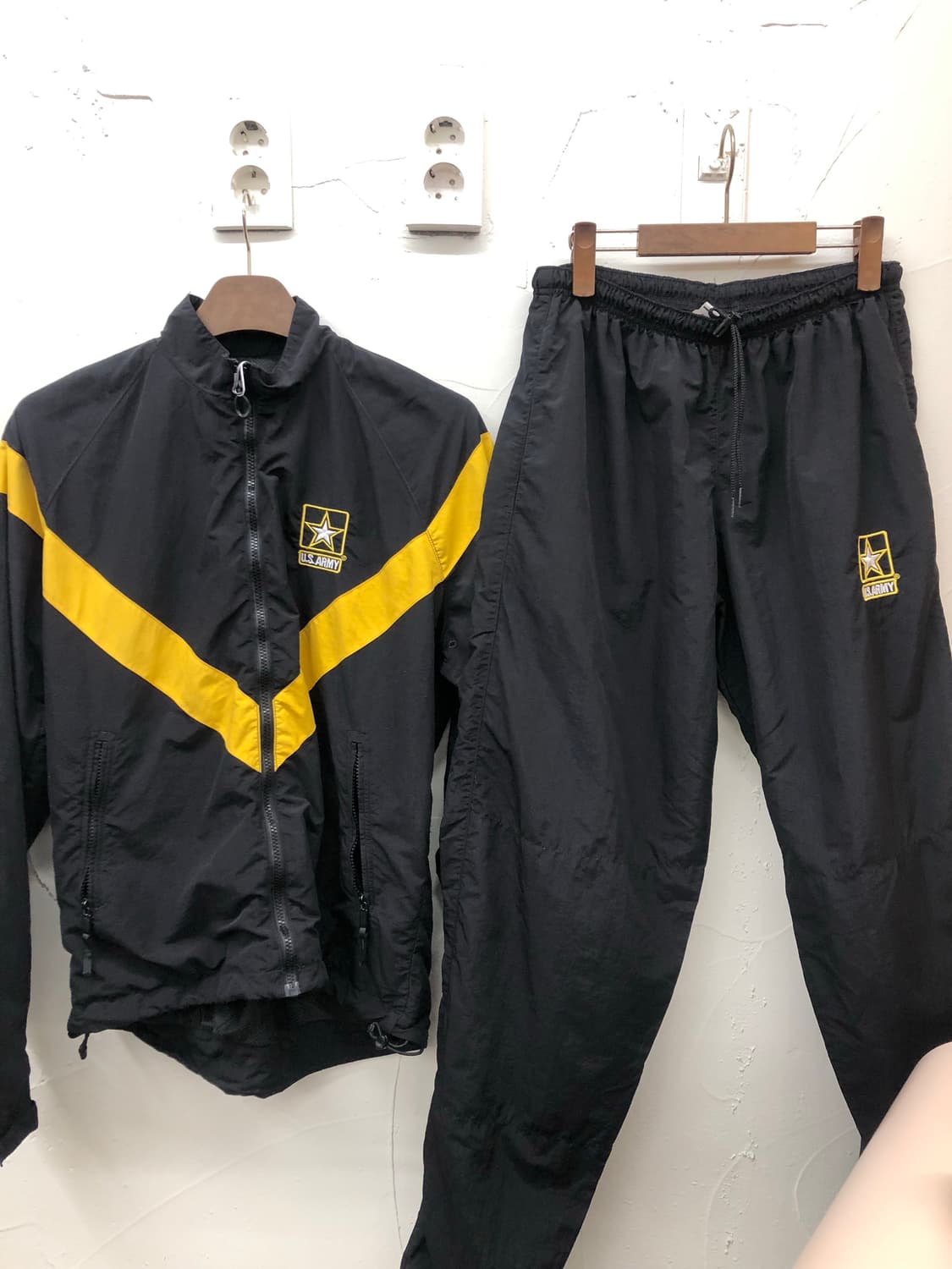 us army 트랙 집업 상품이미지5