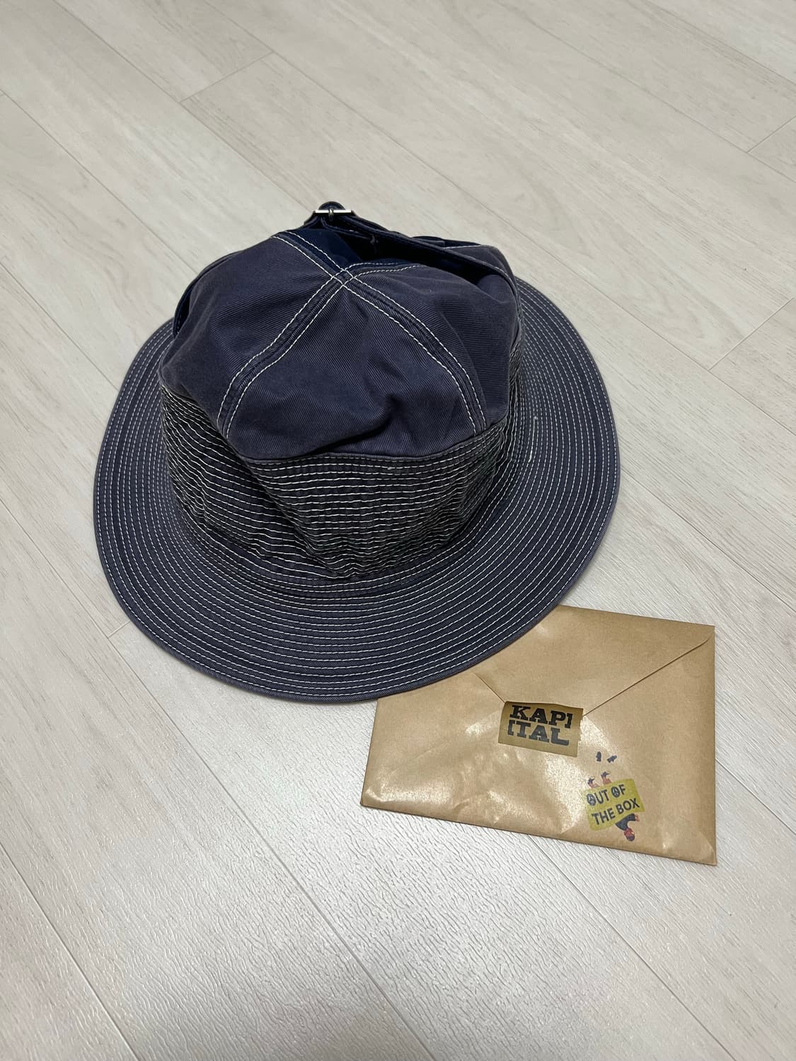 캐피탈 치노 노인과 바다 상품이미지5