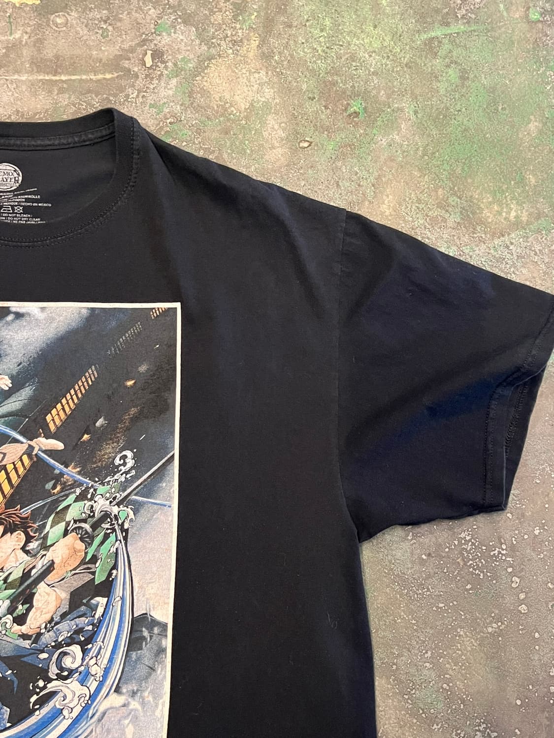 [2XL] 귀멸의칼날 무한열차 반팔 티셔츠 탄지로 그래픽 상품이미지4