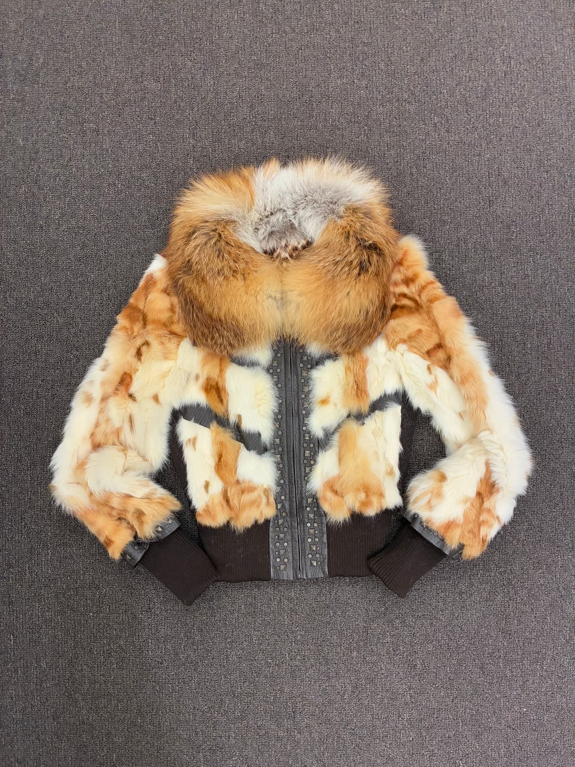 OS)빈티지 여성 y2k 스터드 포인트 퍼 자켓 상품이미지3