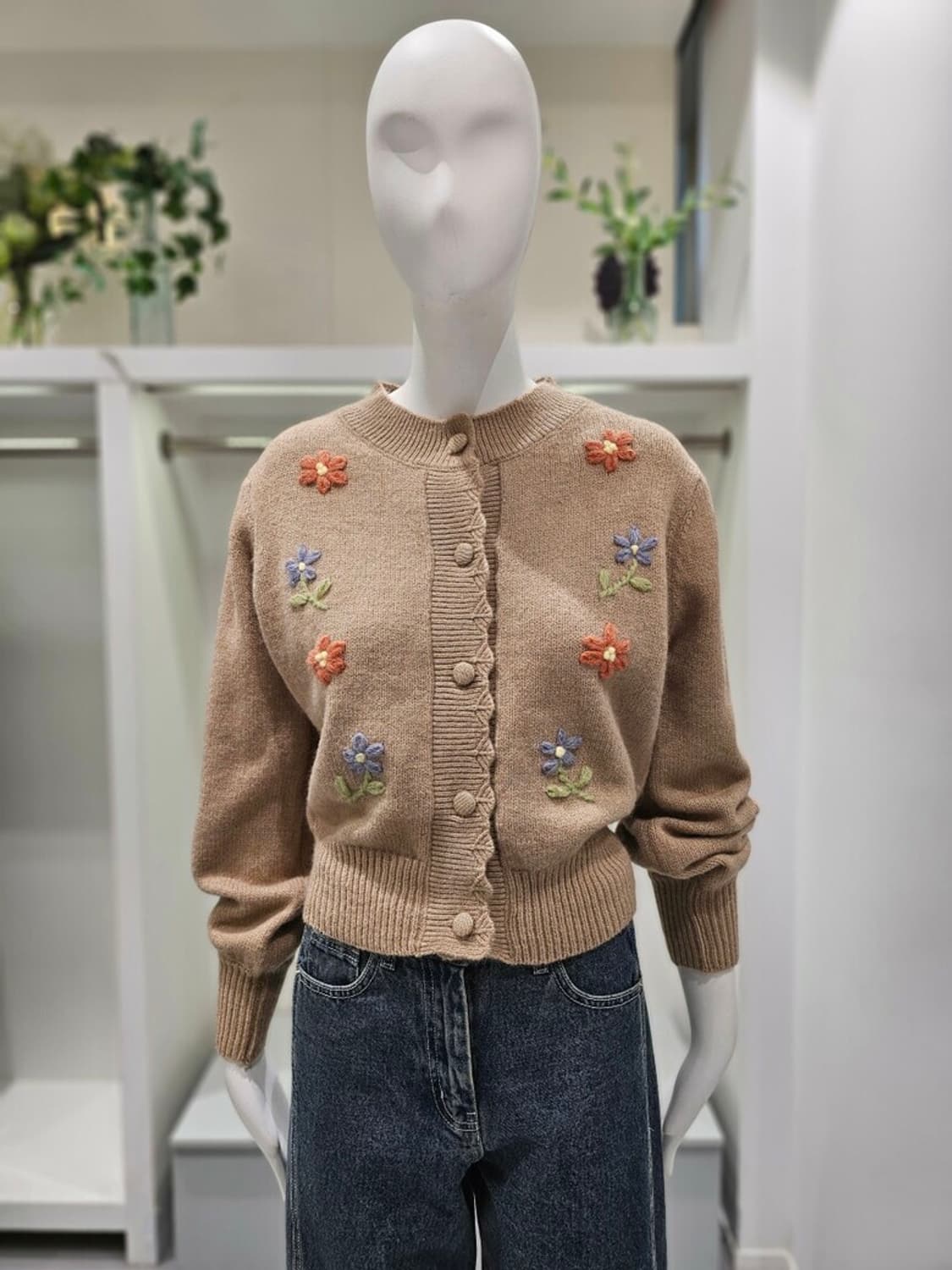 온앤온 플라워 자수 가디건 상품이미지1