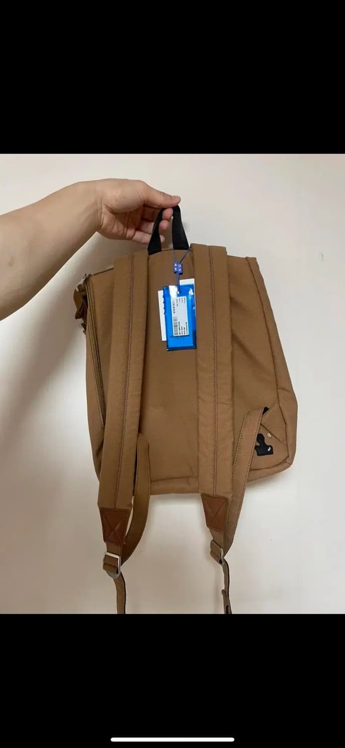 아더에러 백팩  상품이미지2