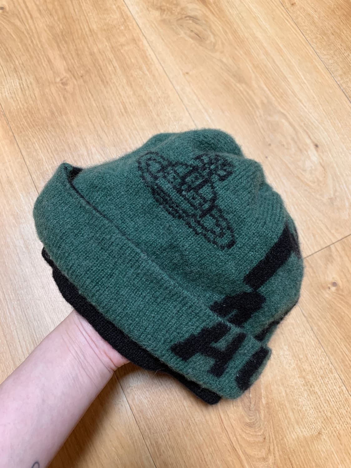 비비안웨스트우드 레이어드 비니 상품이미지6