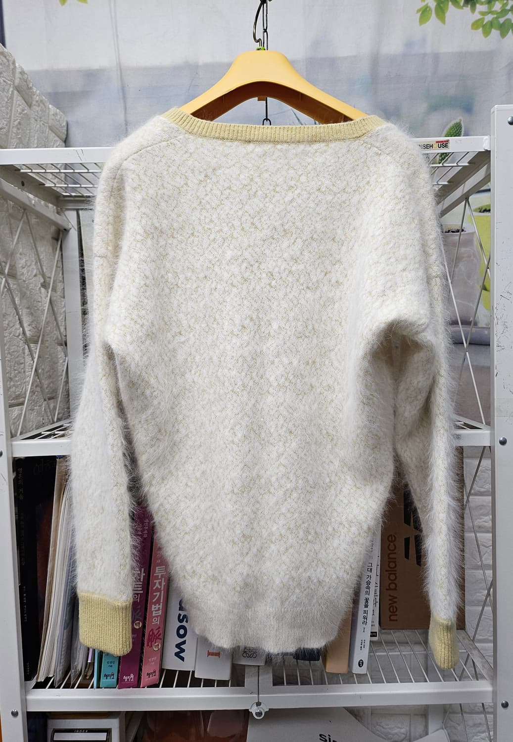 끌로에 명품 여성니트 66~슬림77 앙고라 울 V넥 여성니트티 AD28 상품이미지3