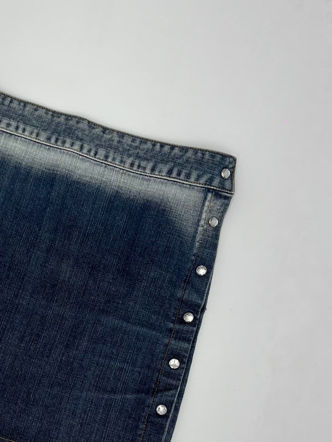 버버리 블루라벨 비즈 워싱 데님 스커트 상품이미지2