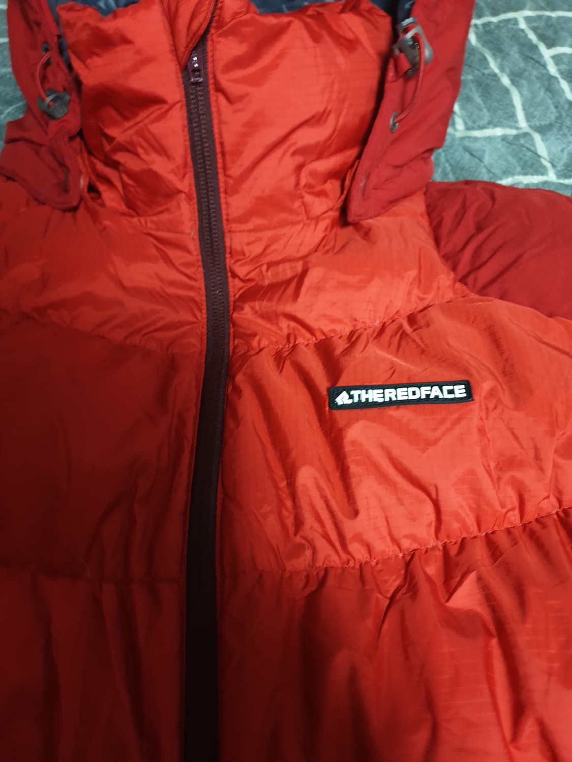 더레드페이스 아웃도어 클래식 콘트라 아이린 구스다운 패딩 (95) 상품이미지2