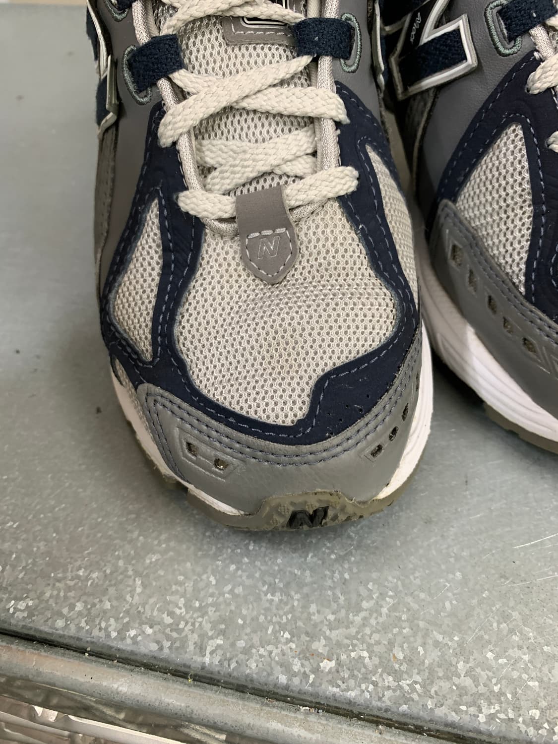 뉴발란스 1906R 그레이 240 상품이미지4