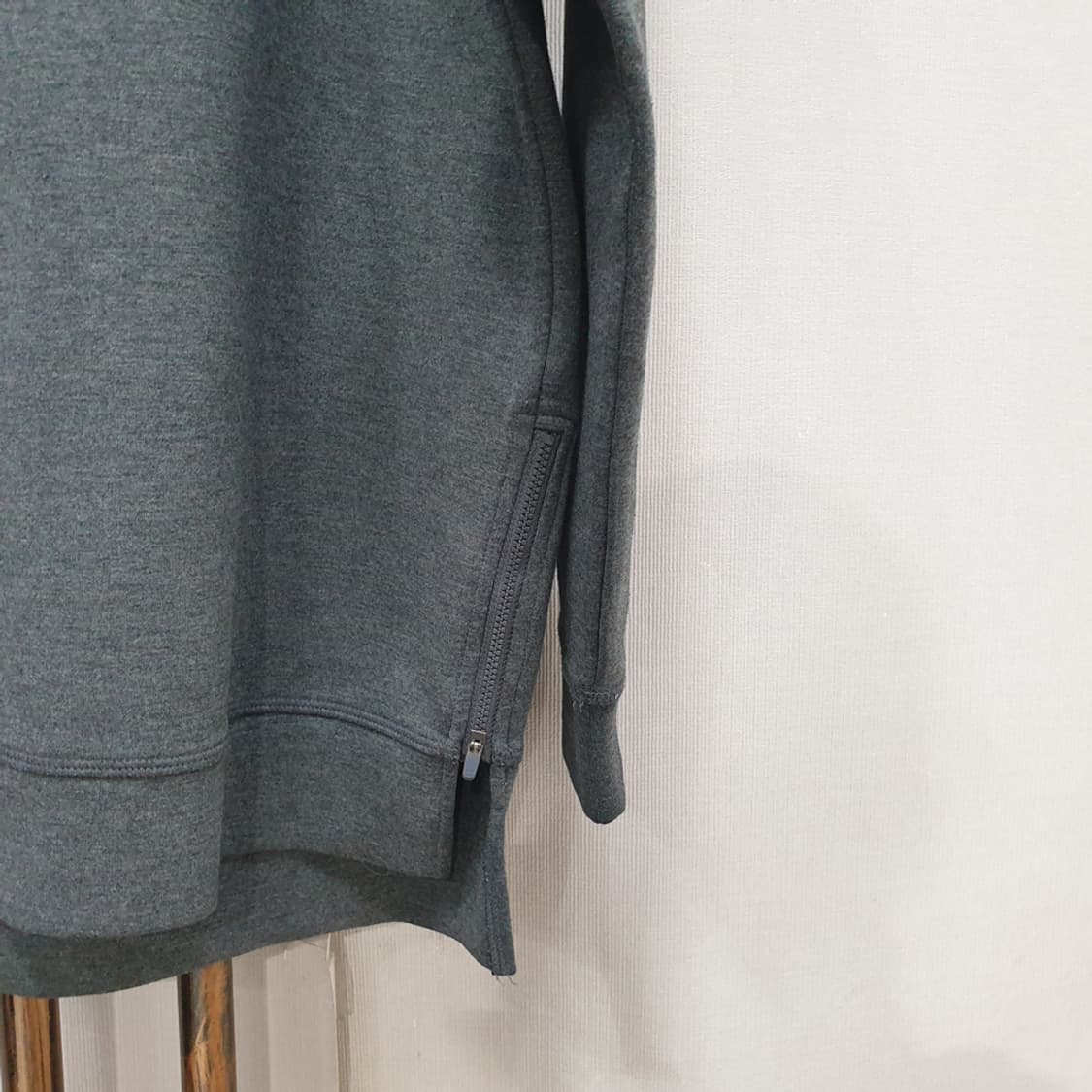 노스페이스 우먼 맨투맨 스웻셔츠 85(S) 상품이미지3