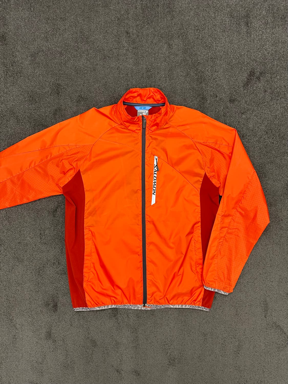 Salomon 오렌지 바람막이 자켓 XL 상품이미지1