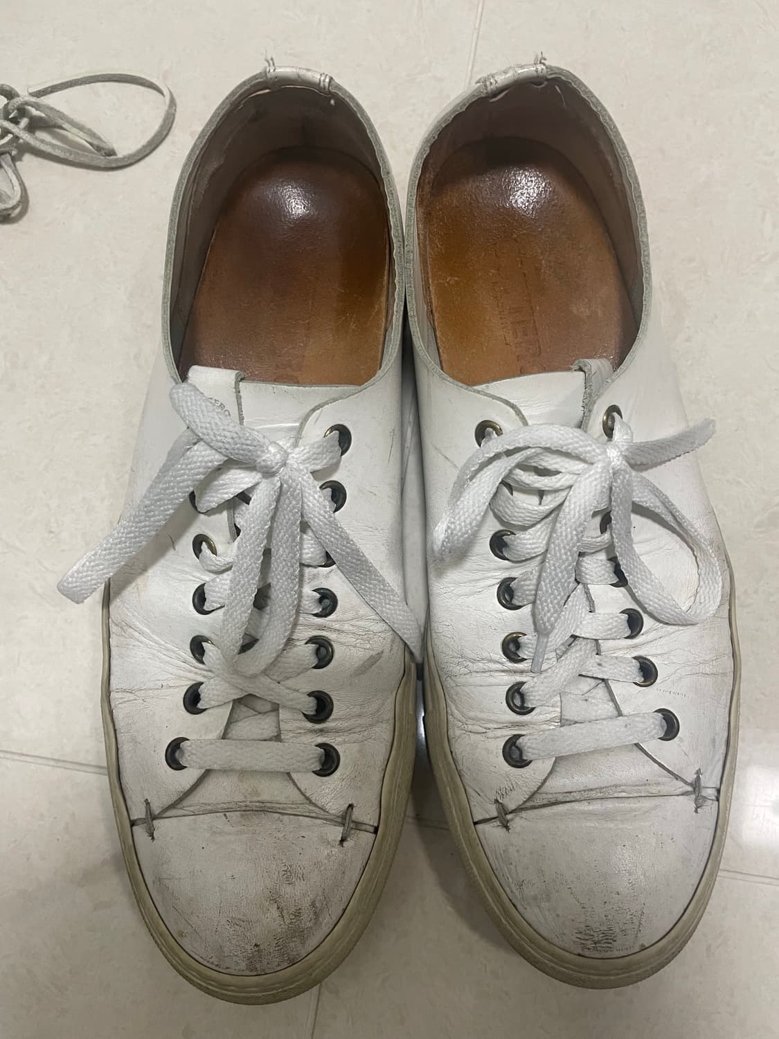 부테로 타니노 화이트(260) 상품이미지3