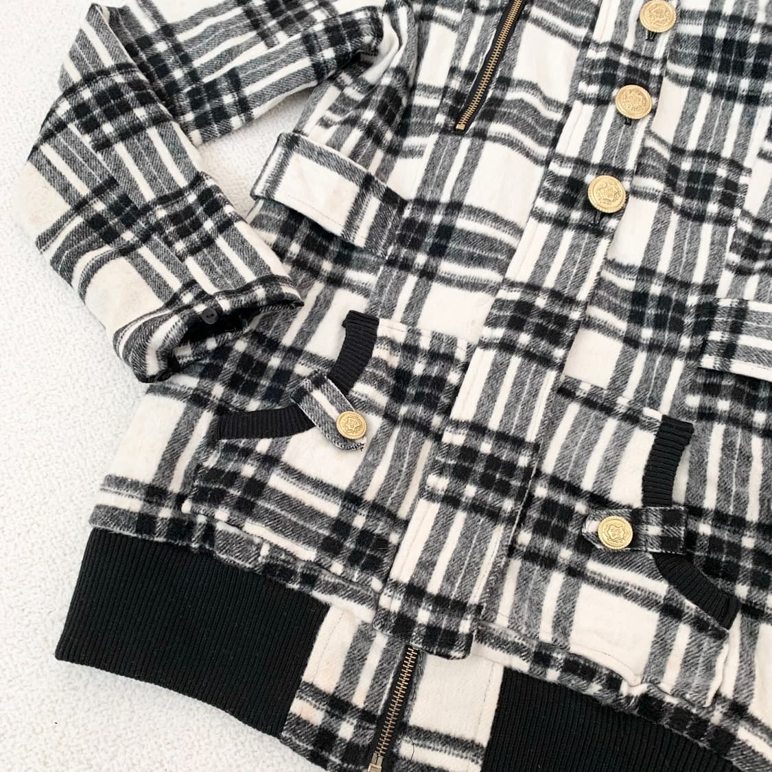 오레오맛 블랙화이트 갸루 퍼 자켓 상품이미지3