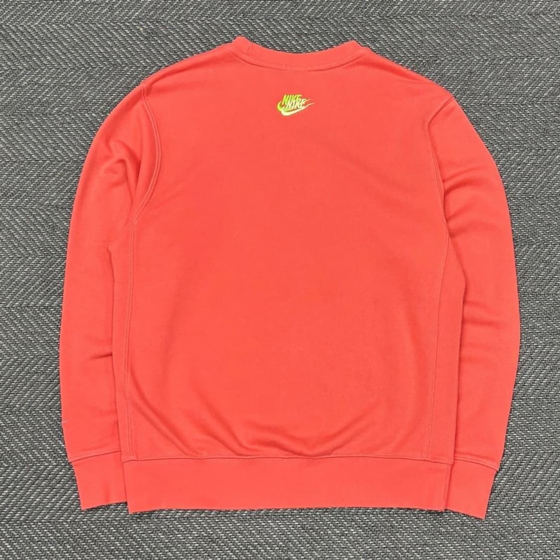 나이키 트리플스우시 맨투맨 v0389 상품이미지2