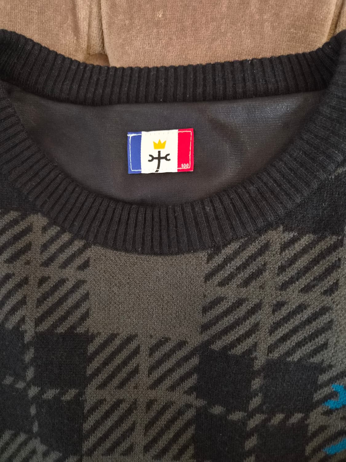 까스텔바작 남성 라운드방풍니트 100사이즈 상품이미지6