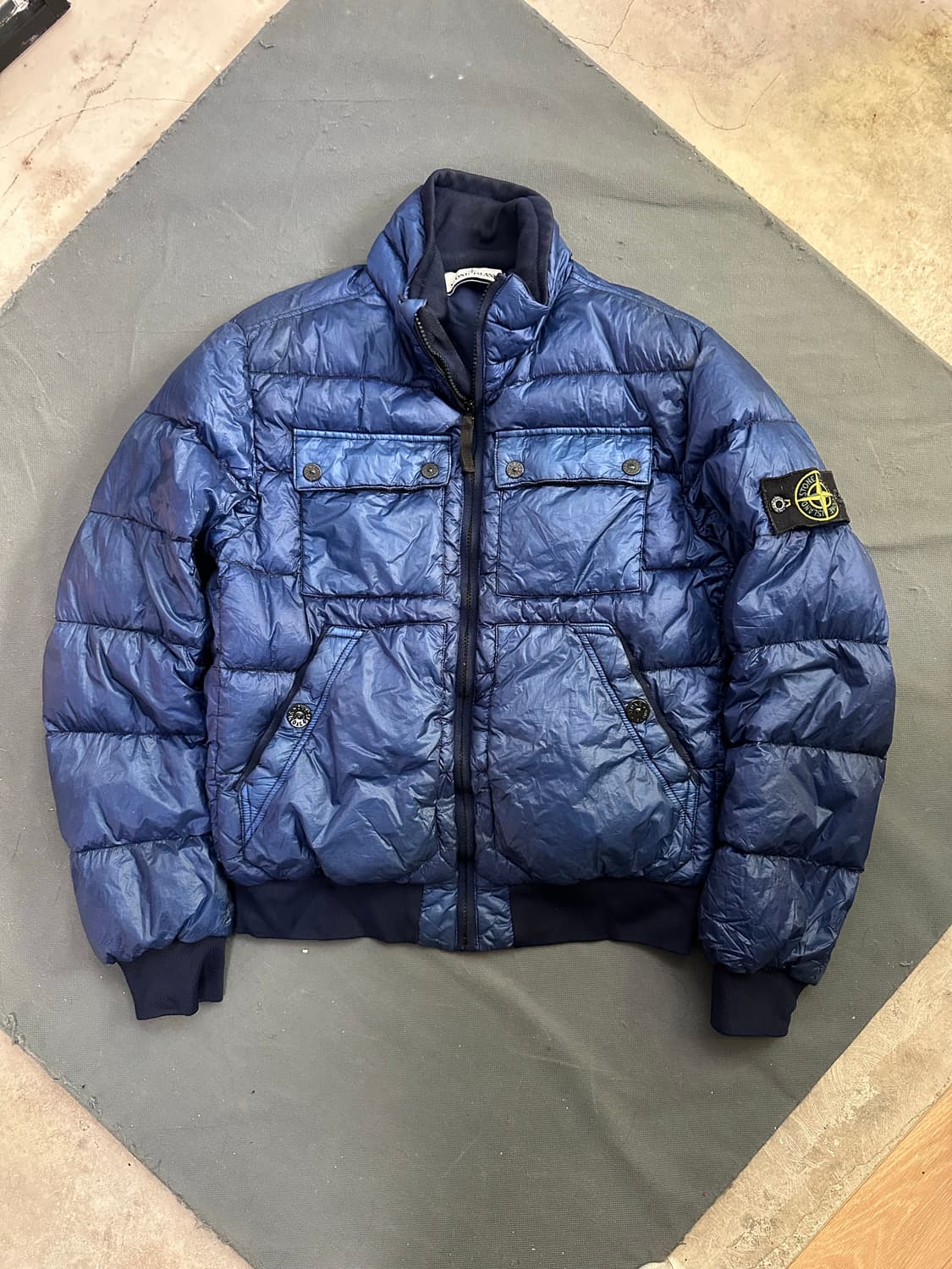 스톤아일랜드 garment dyed 30주년 패딩 S(90-95)정품 상품이미지1