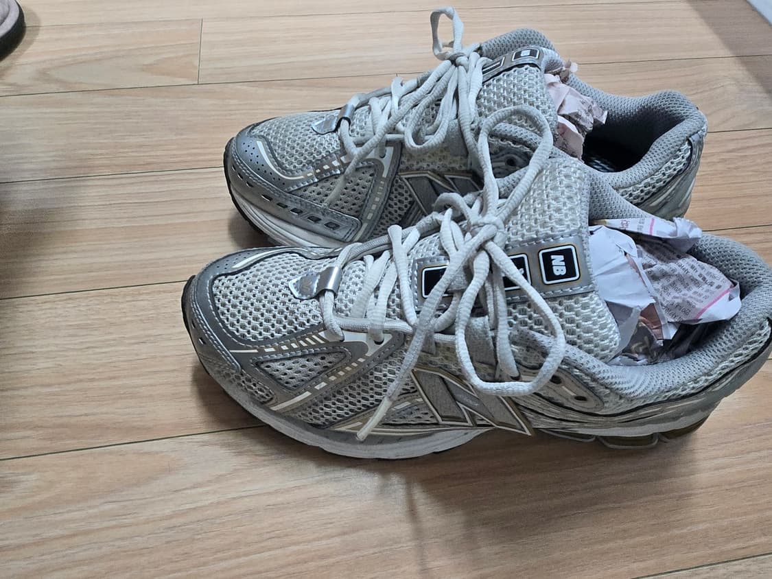 뉴발란스 1906 운동화 사이즈 230 상품이미지6