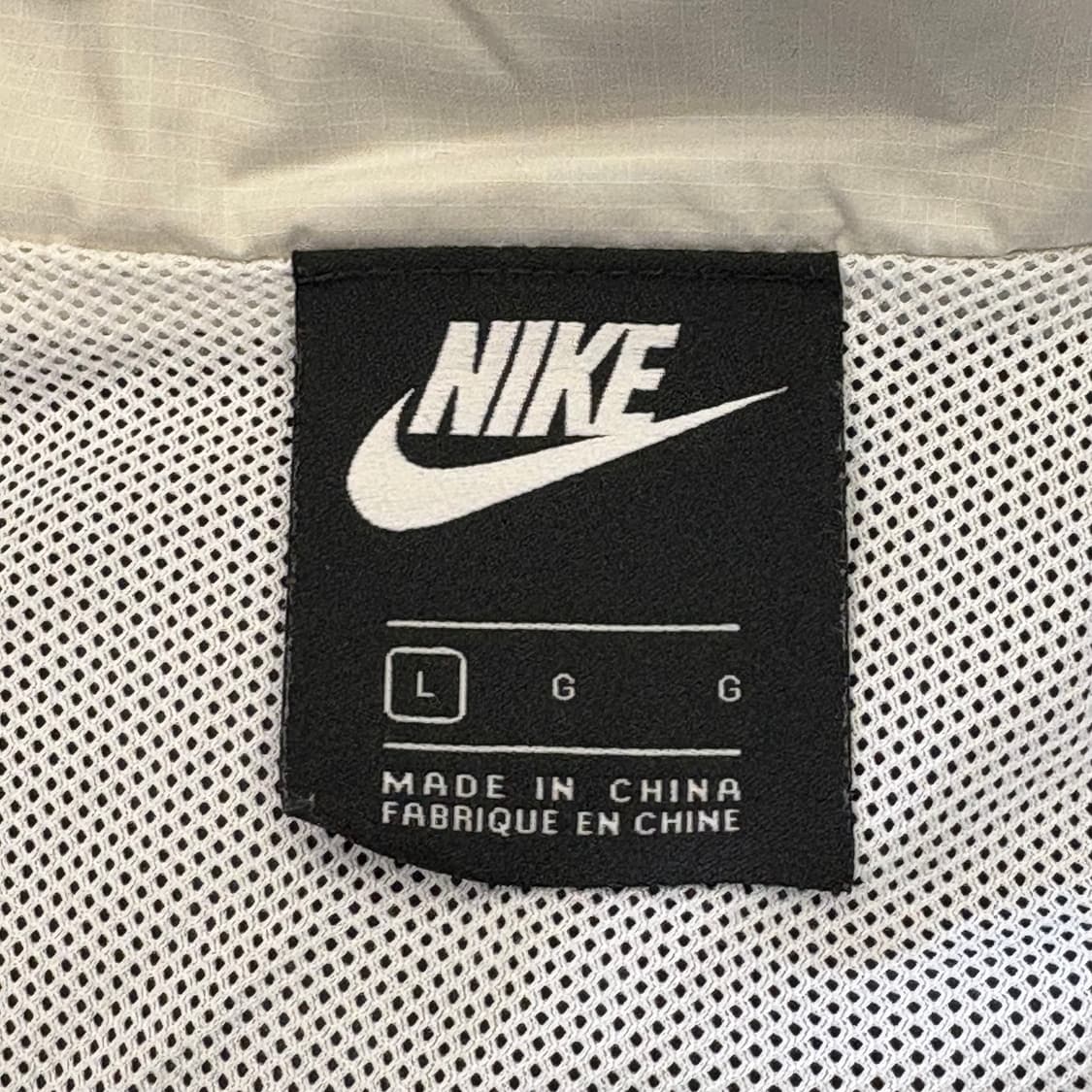L 나이키 빅스우시 배색 바람막이  상품이미지4