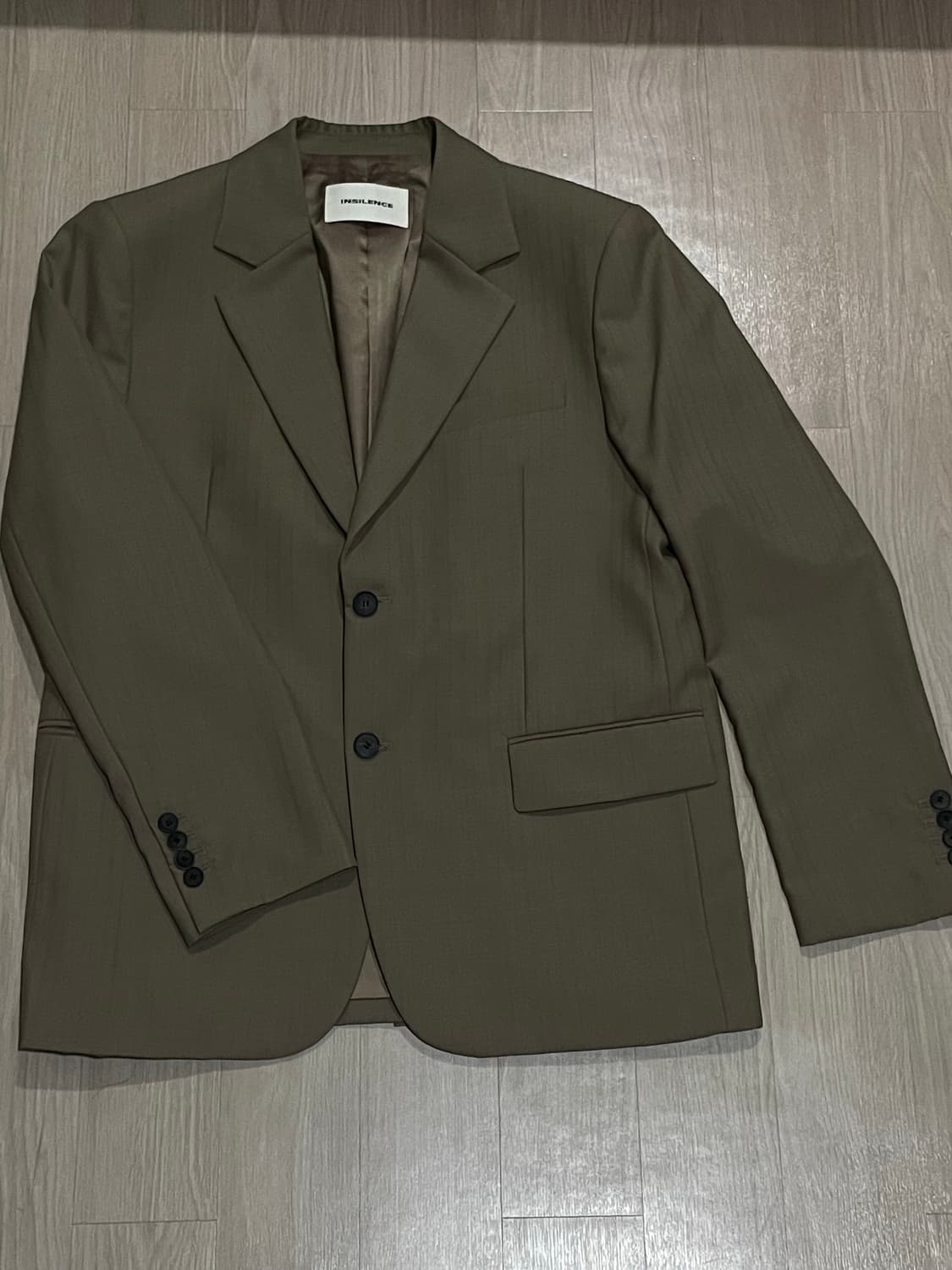 인사일런스 탄 베이지 블레이저  상품이미지3