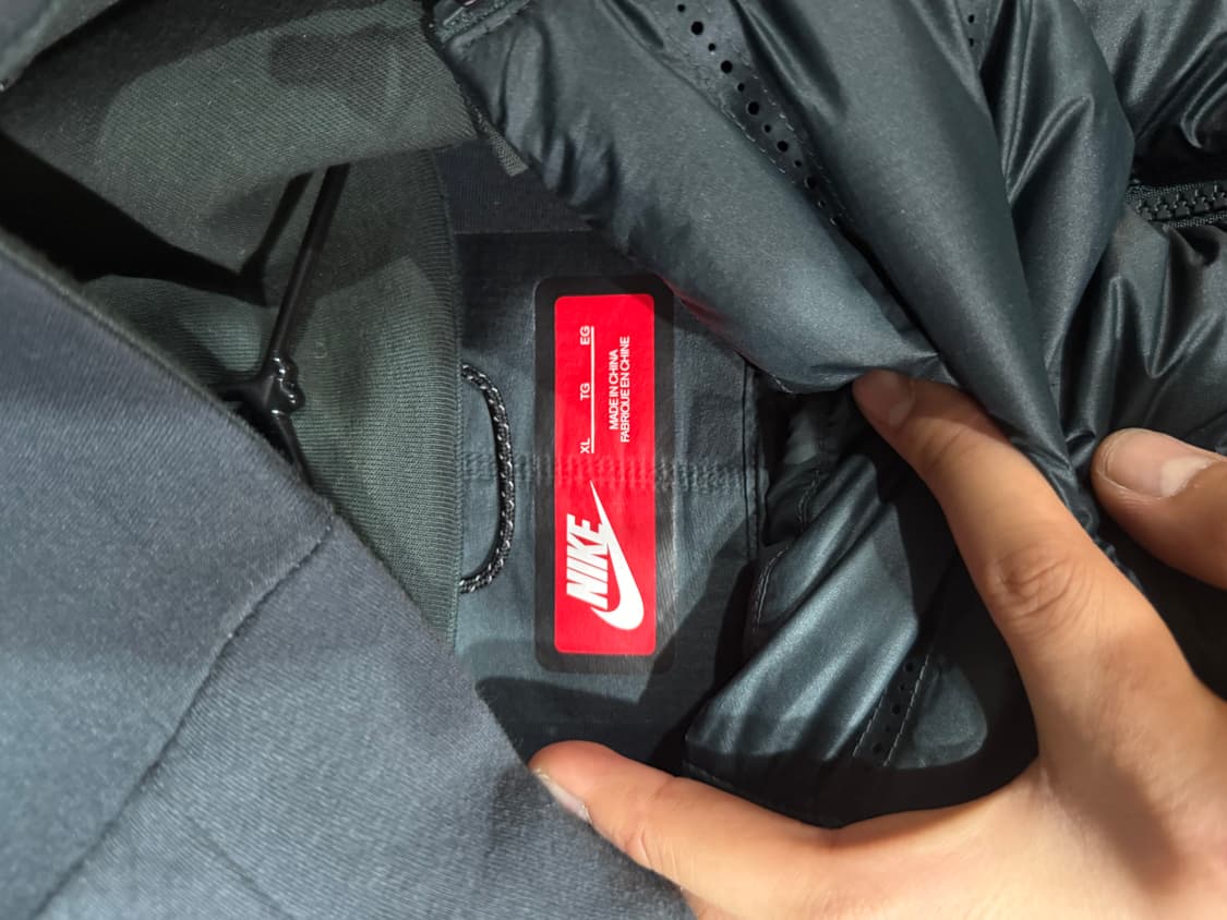 Nike 나이키 사선 테크팩 오리털 패딩 상품이미지3