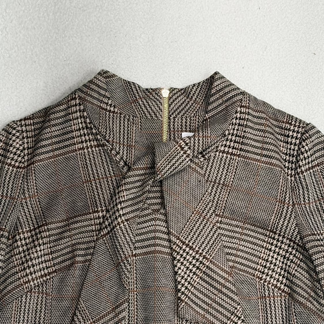 CALVIN KLEIN 체크 브이넥 원피스 2 상품이미지3