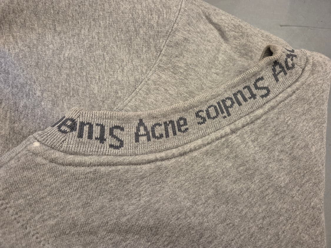 아크네 플로고 스웻 셔츠 상품이미지4
