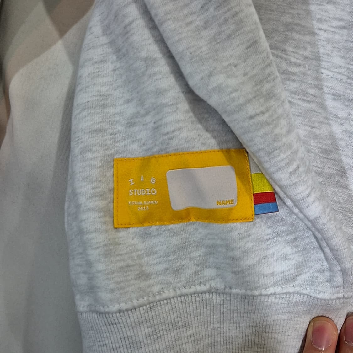 IAB STUDIO 아이앱 스튜디오 빅 로고 후드티 상품이미지6