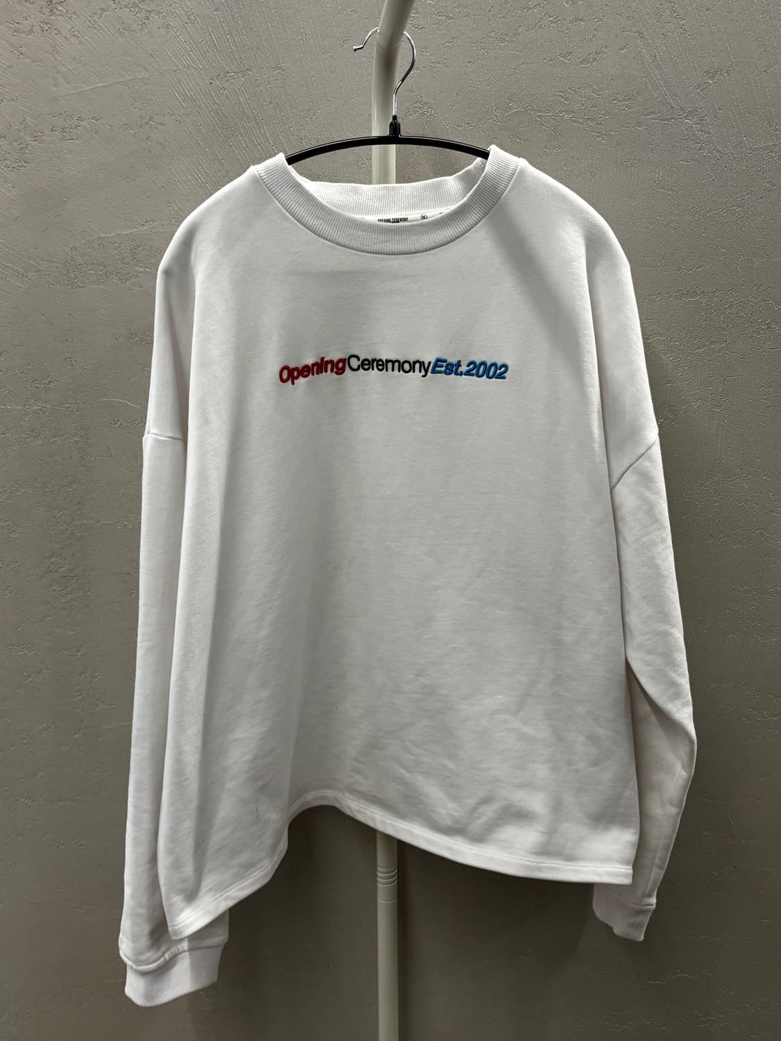 오프닝세레모니 Est.2002 화이트 맨투맨 L 상품이미지2
