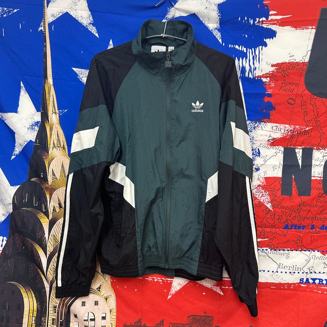 s급 아디다스 레트로 오버핏 바람막이 s90 상품이미지1