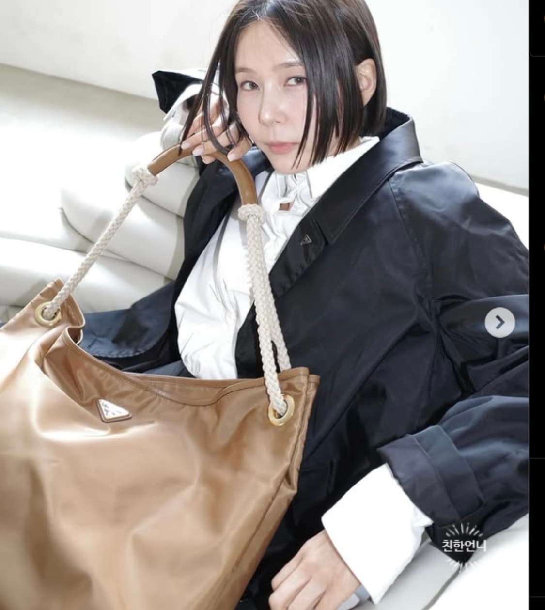프라다 신상로프백 라지 숄더 상품이미지8