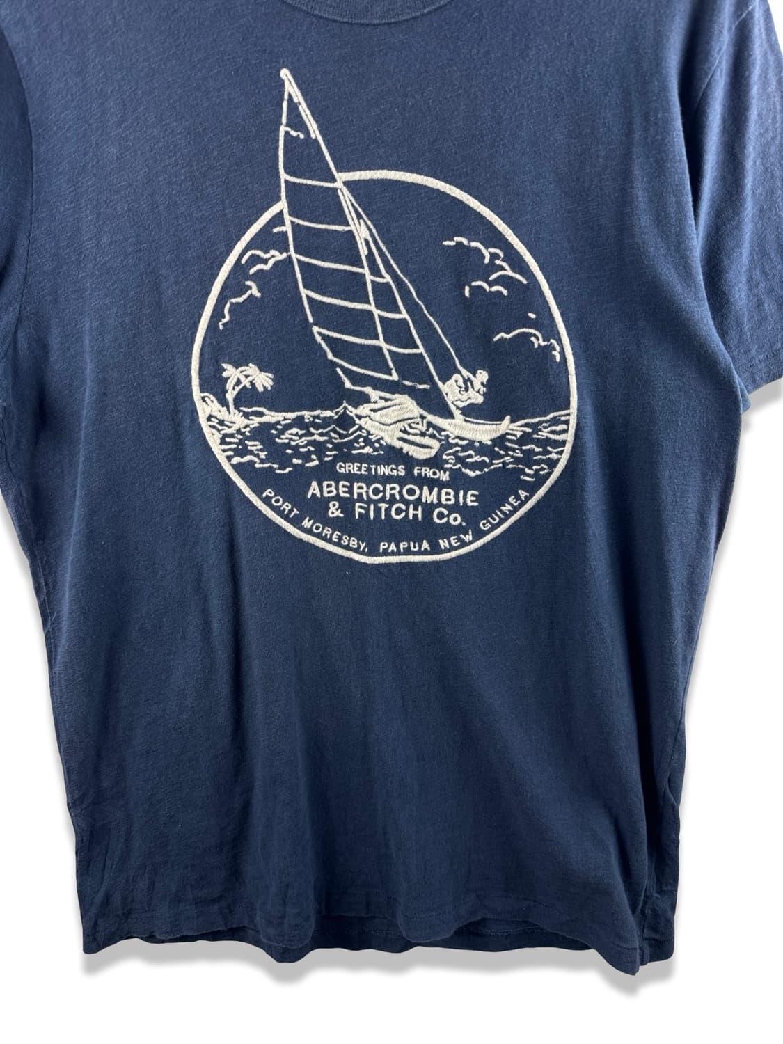 아베크롬비 네이비 항해 자수 로고 티셔츠2411 상품이미지3