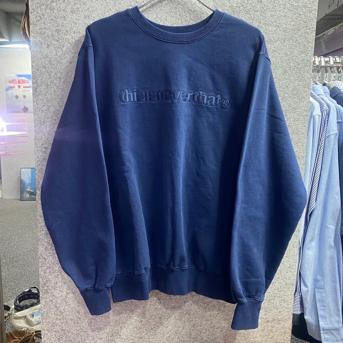 디스이즈네버댓 빅로고 네이비 맨투맨 B3858 상품이미지2