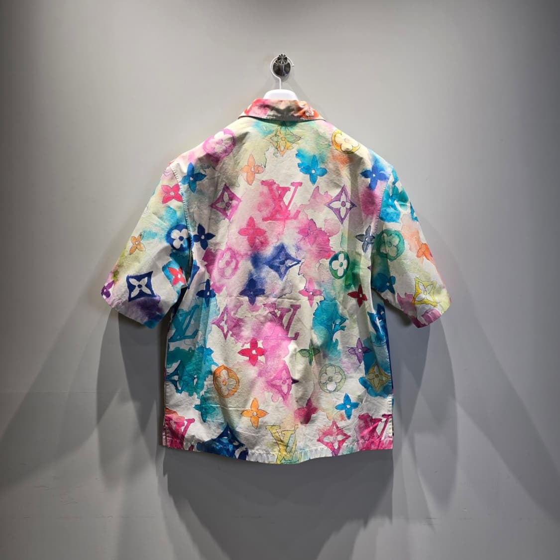 [중고/정품] 루이비통 모노그램 멀티컬러 워터컬러 반팔 셔츠 L 상품이미지2