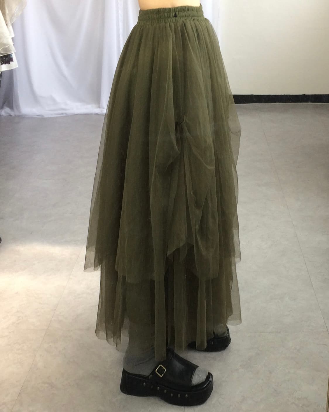 Pin tuck drape point sha long skirt 상품이미지8