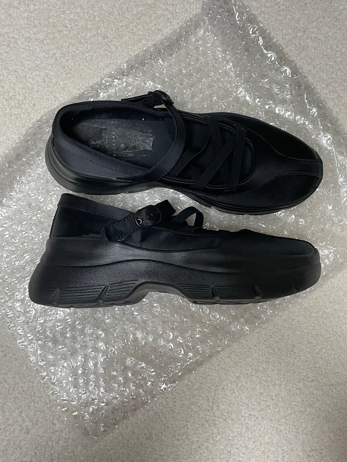 자라 새틴 스트랩 스포티 발레리나 플랫 상품이미지2