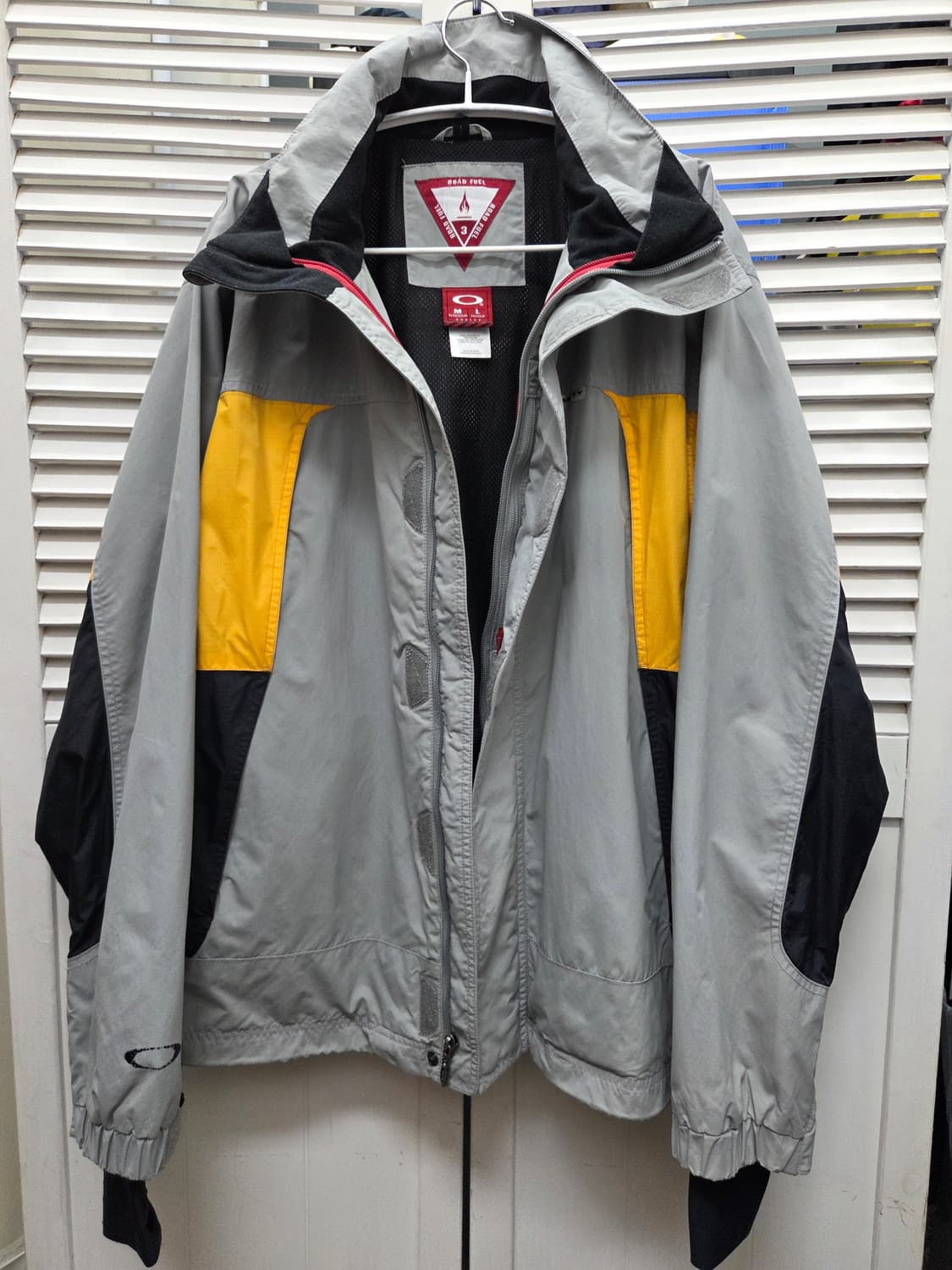 오클리 90s 아카이브 로드퓨얼3 집업 자켓 상품이미지1