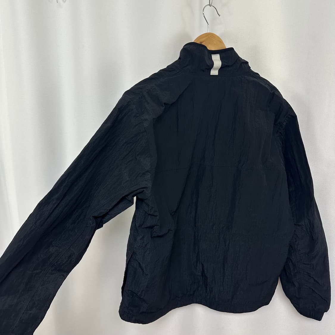 나이키 남자 바스락 반집업 티셔츠 검정 95 M 상품이미지10