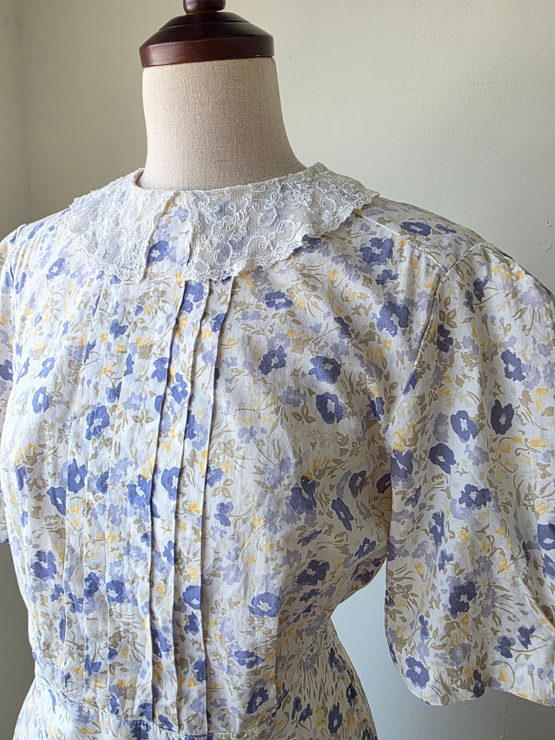 laura ashley 로라애슐리 레이스 카라 플라워 롱 원피스 상품이미지2