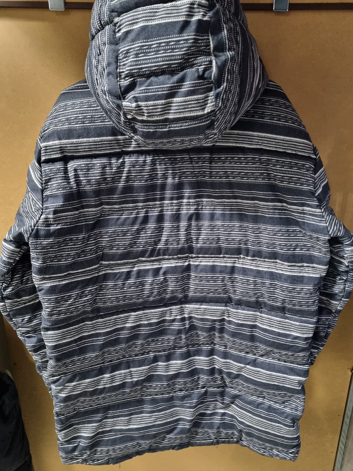 BURTON 남성 패딩자켓  상품이미지2