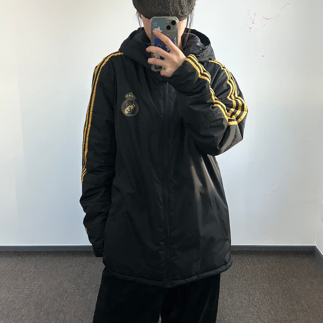 Adidas 아디다스 옐로우 트랙 삼각로고 블랙 패딩 돕바 상품이미지1