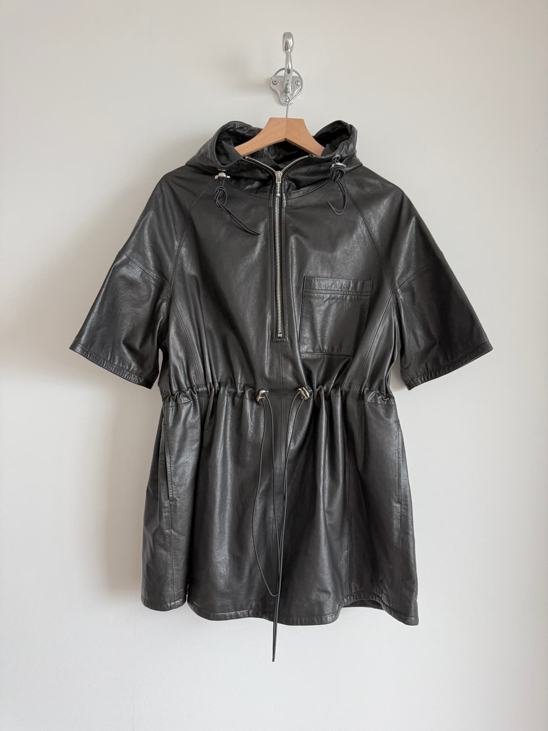 Pre owned 램스킨 레더 하프집업 반팔 후드 상품이미지1