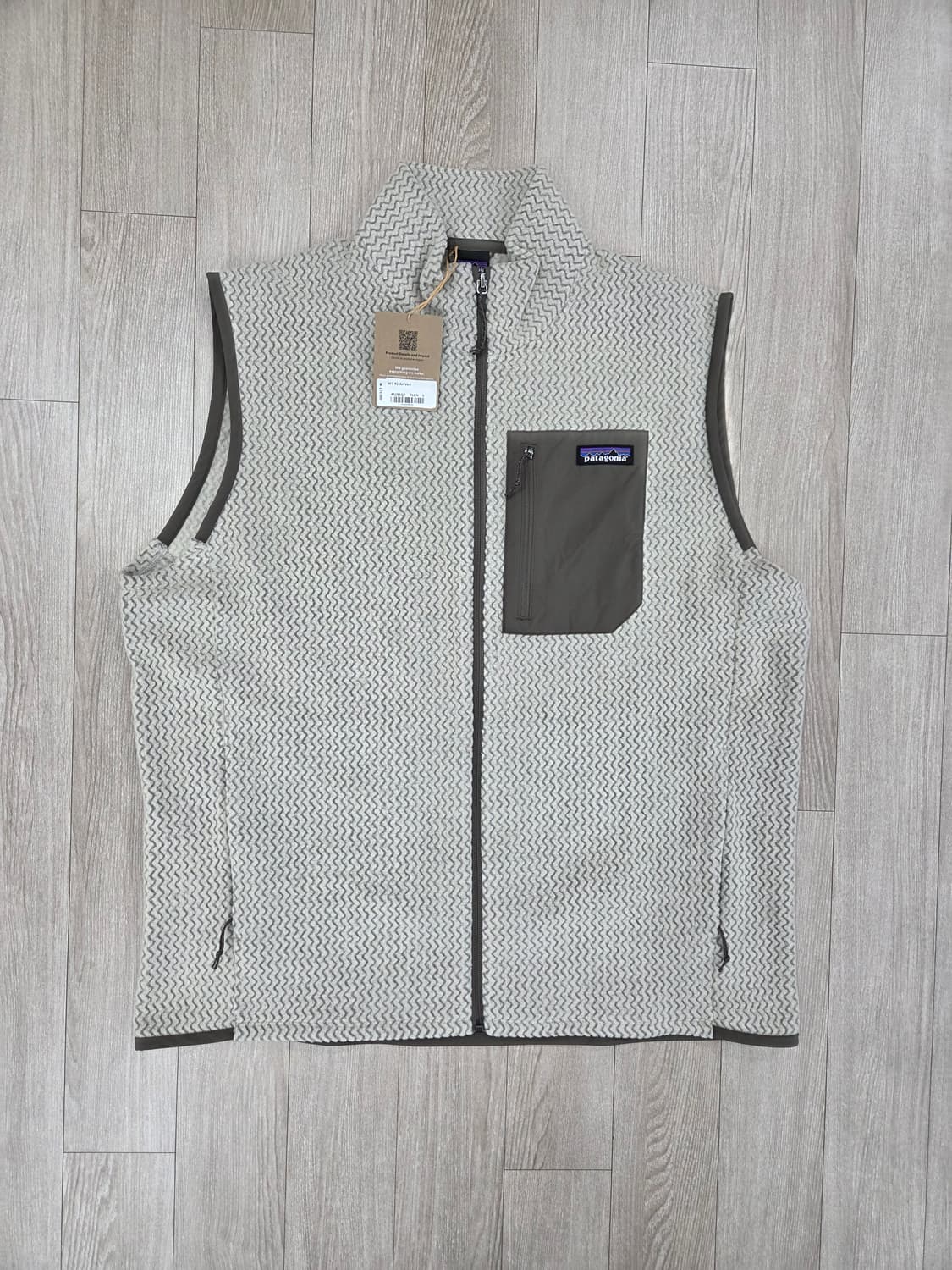 (새상품)파타고니아 R1 에어 베스트 조끼 펠리컨 L, 105 상품이미지2