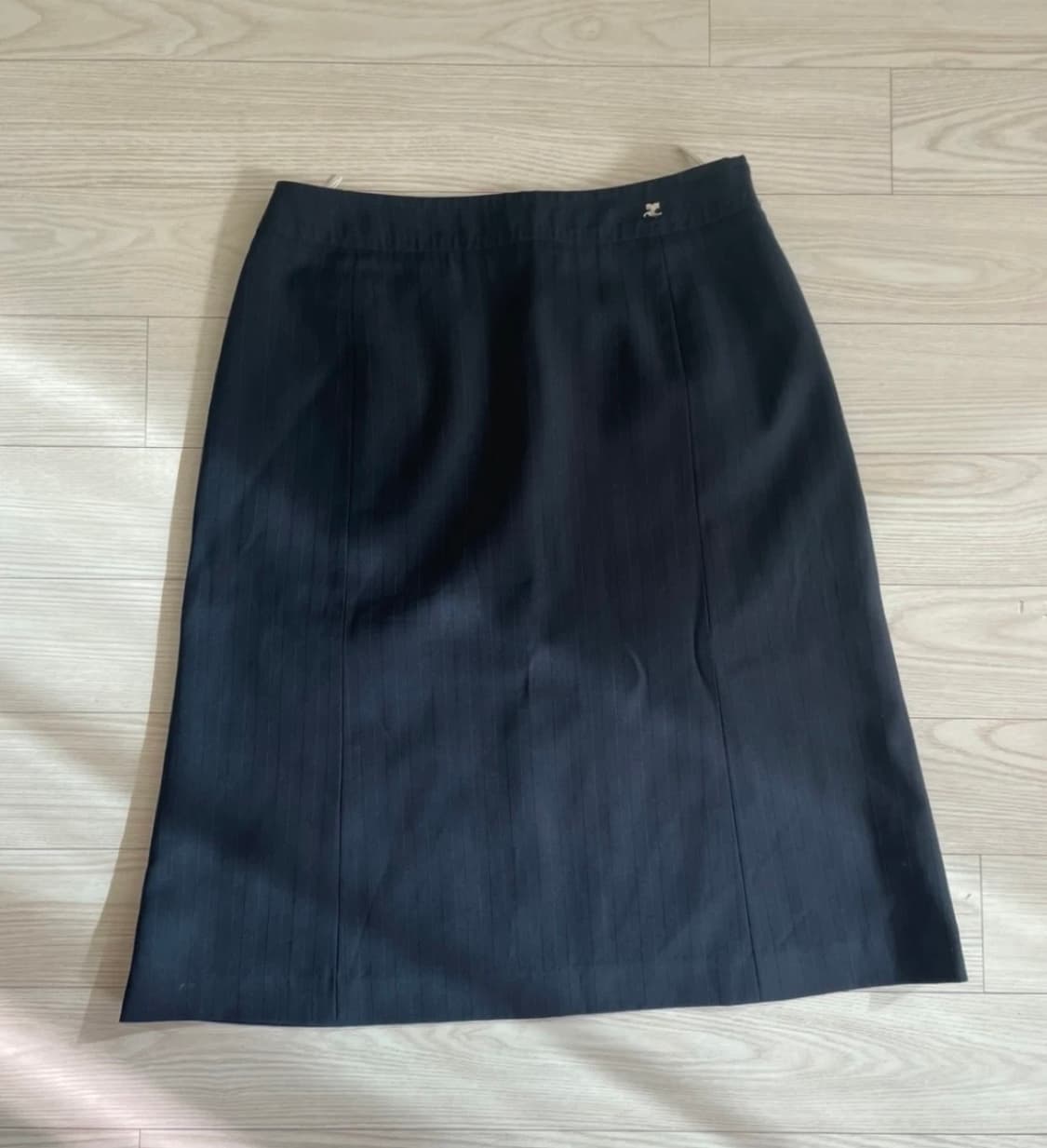 꾸레쥬 미디 스커트 상품이미지1