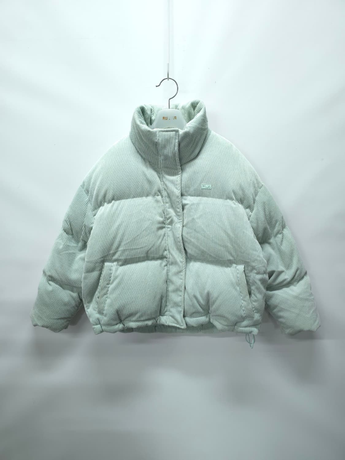 휠라(FILA) 코듀로이 덕다운 패딩 (55~66) 상품이미지1