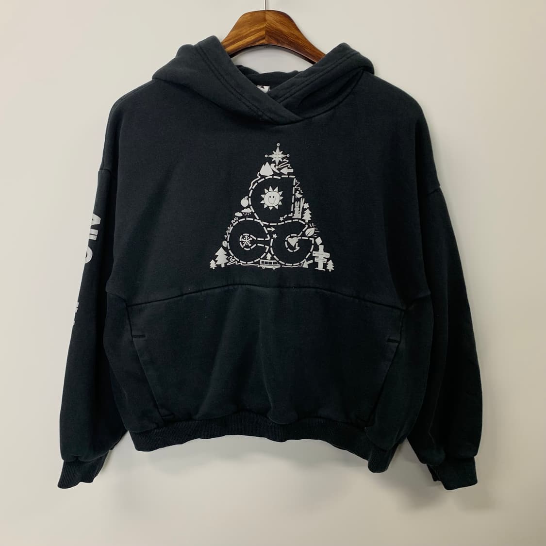 나이키 acg 빅로고 블랙 후드티 상품이미지2