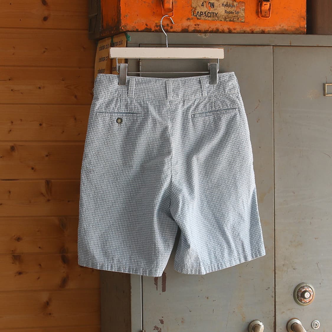 (착용컷) SINA COVA 클래식 시어서커 반바지  상품이미지4