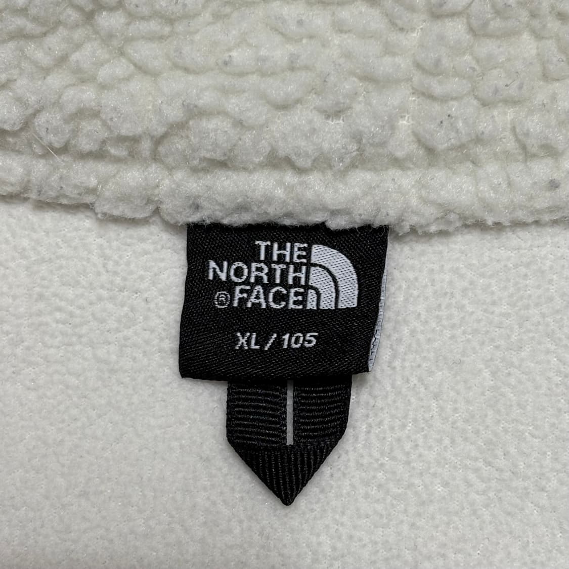 The North Face 화이트 플리스 자켓 상품이미지3