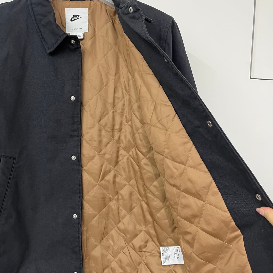나이키 NSW 자수로고 누빔안감 블랙 코치 자켓 상품이미지6