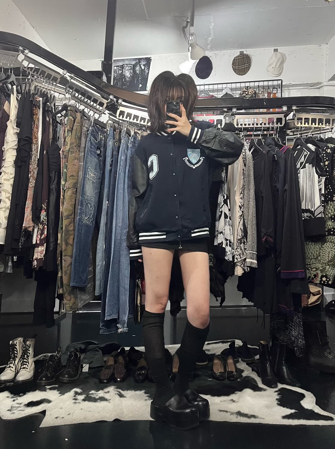 콜롬비아 유니버셜 바시티 자켓 상품이미지1