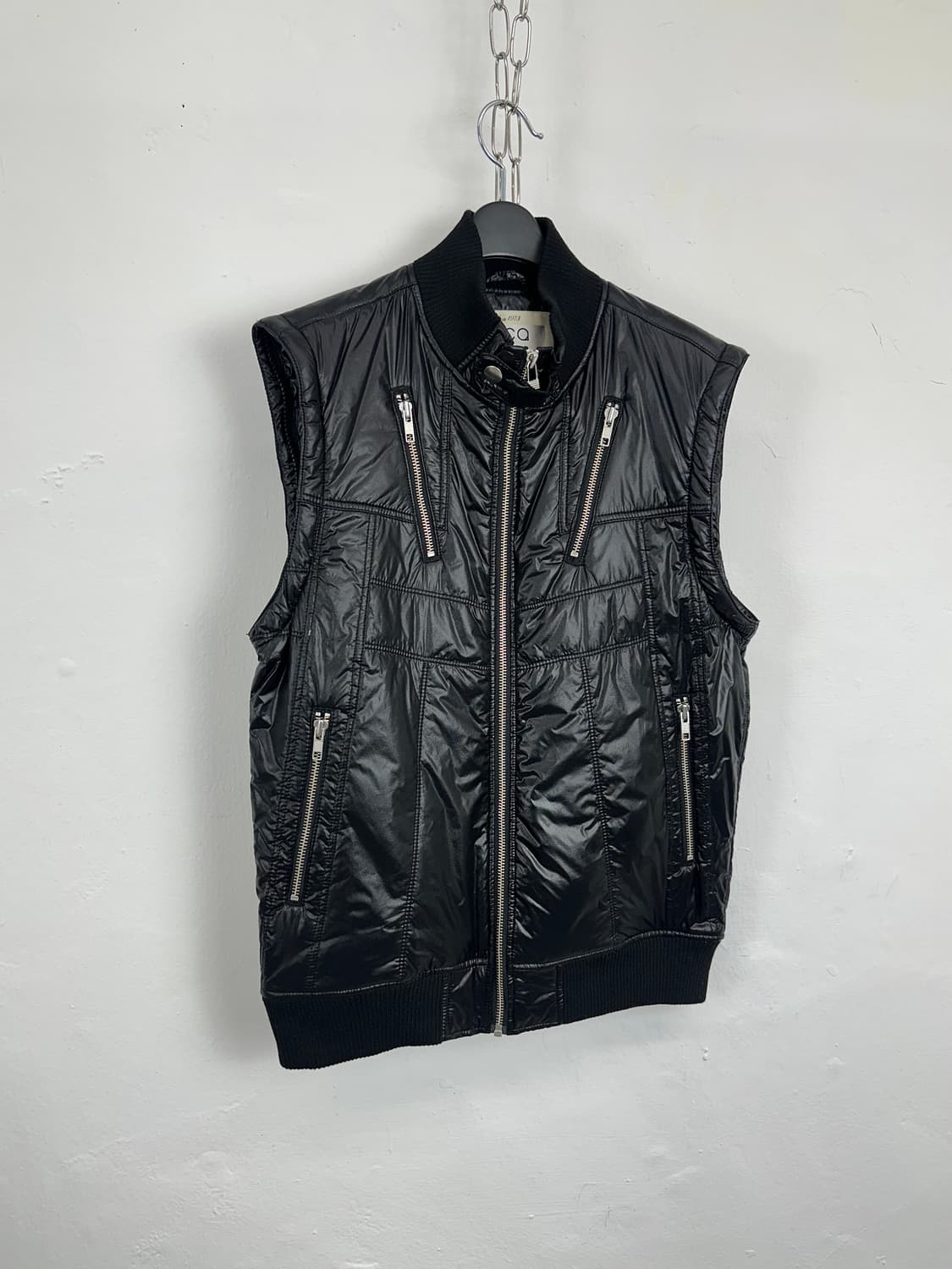 IKKA Detachable Sleeve Zip Detail Padded 상품이미지6